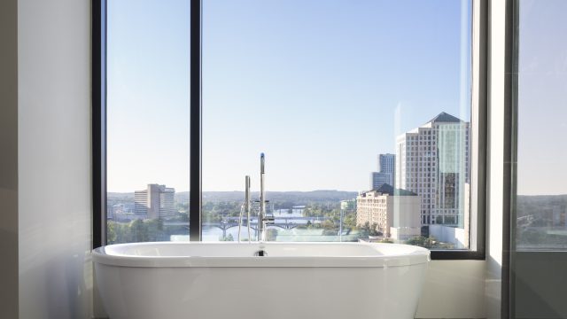 King Spa Suite Tub Hotel Van Zandt